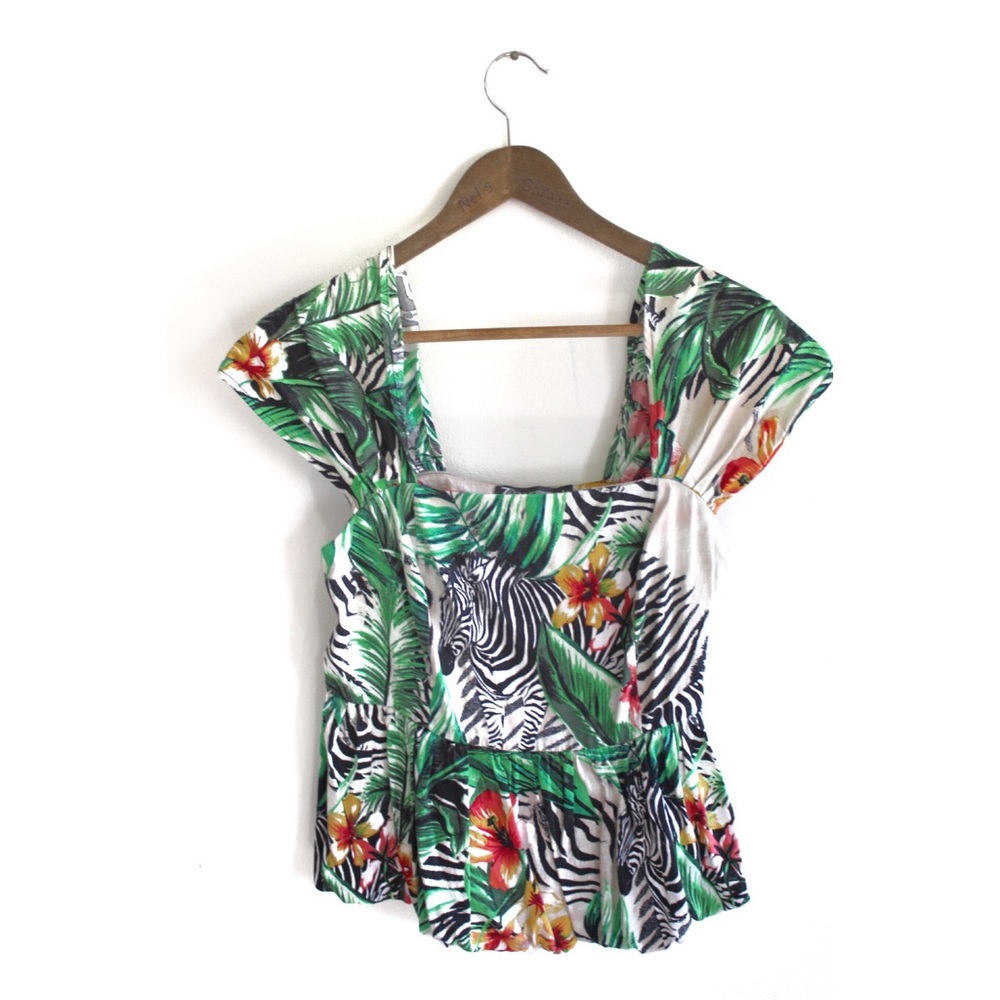 NWOT New York & Co. Tropical Zebra 7th Avenue Short Sleeve Top Small